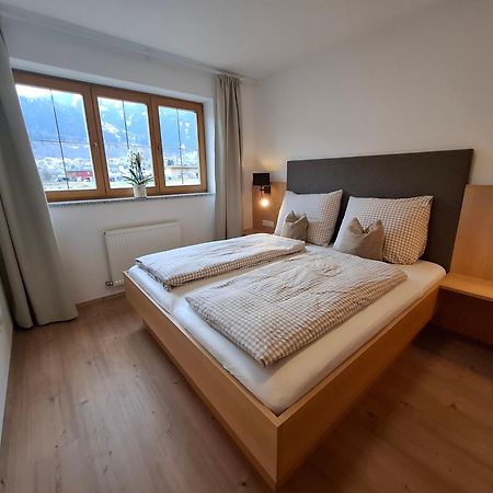 Hell Hof Apartman Innsbruck Kültér fotó