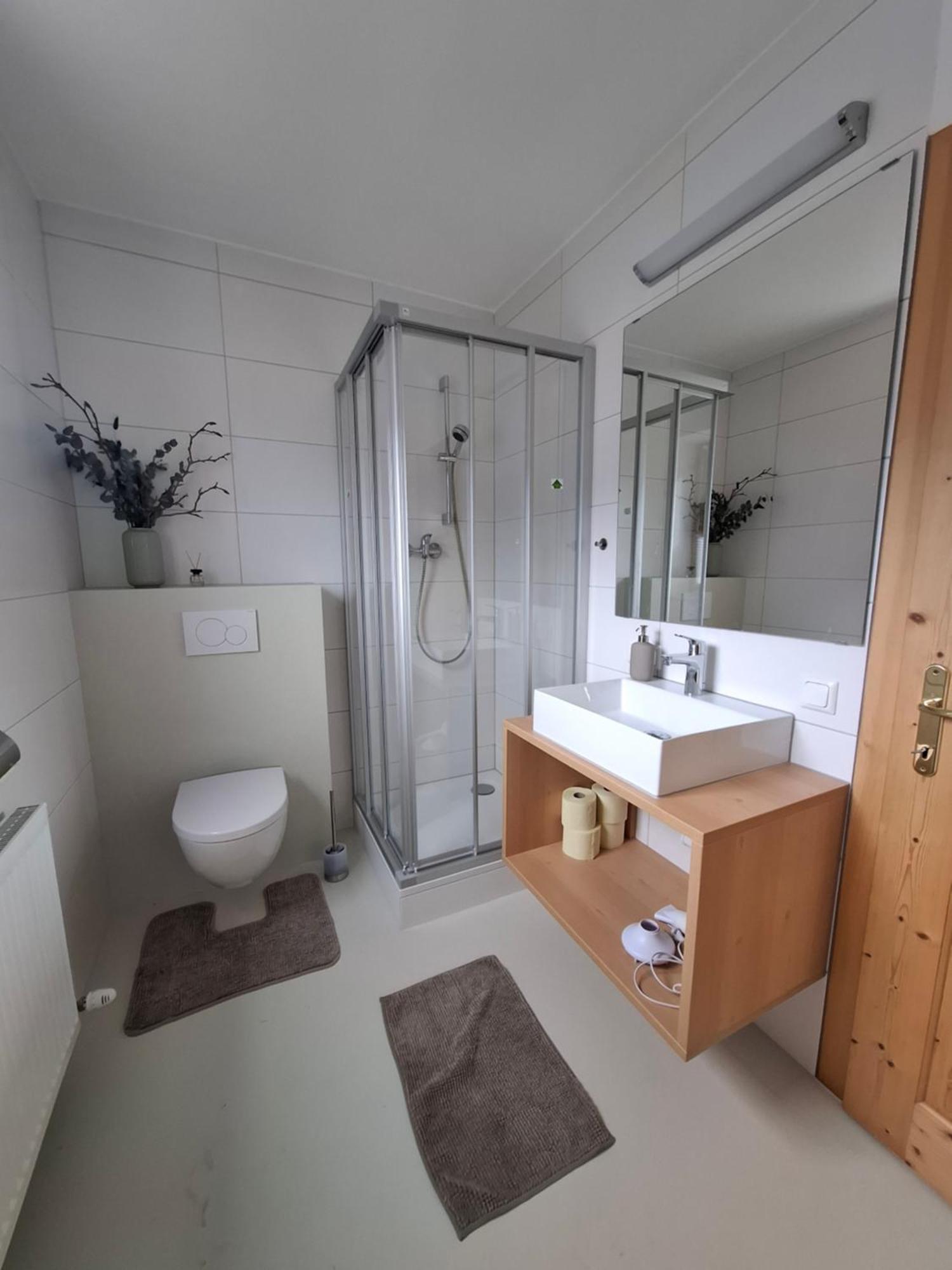 Hell Hof Apartman Innsbruck Kültér fotó