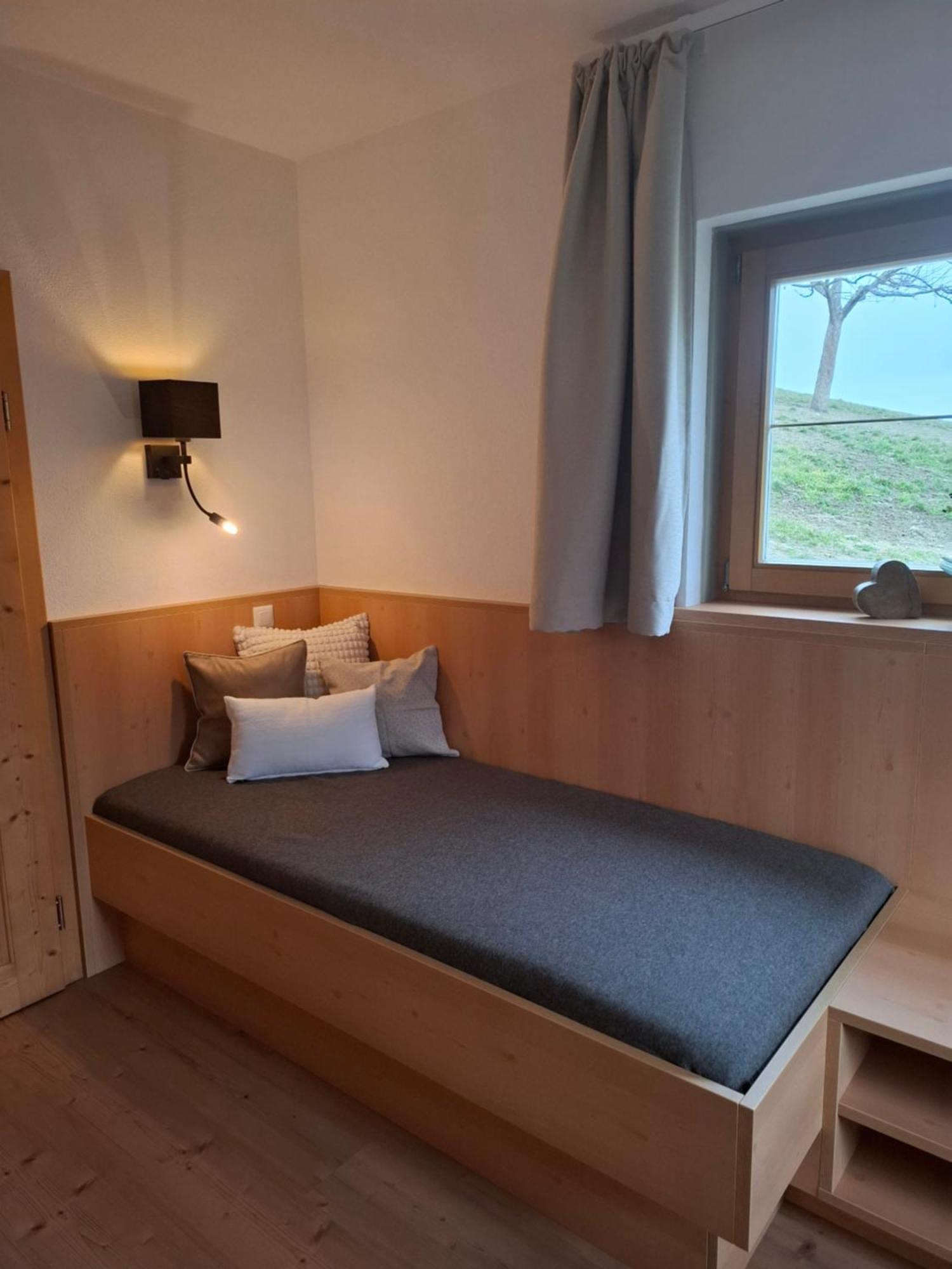 Hell Hof Apartman Innsbruck Kültér fotó